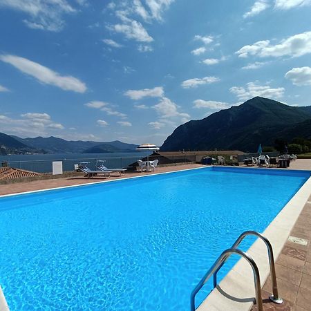 Iseolakerental- Casa Trentapassi Riva di Solto Exterior foto