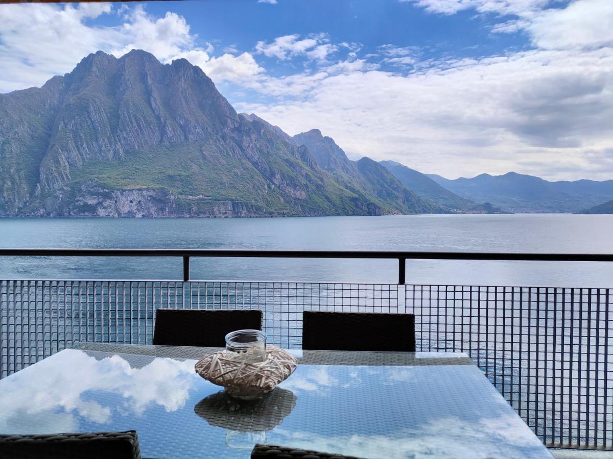 Iseolakerental- Casa Trentapassi Riva di Solto Exterior foto