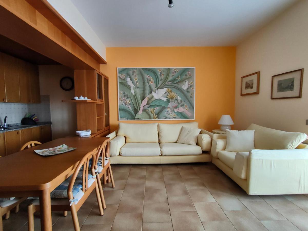 Iseolakerental- Casa Trentapassi Riva di Solto Exterior foto